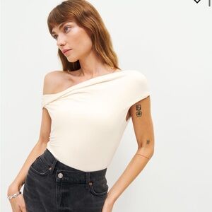 Reformation Cello Knit Off the shoulder Cream Top